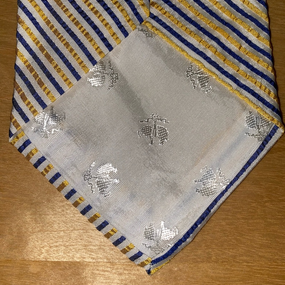 BROOKS BROTHERS MAKERS Yellow /Blue Stripe Silk Tie. - Picture 7 of 7